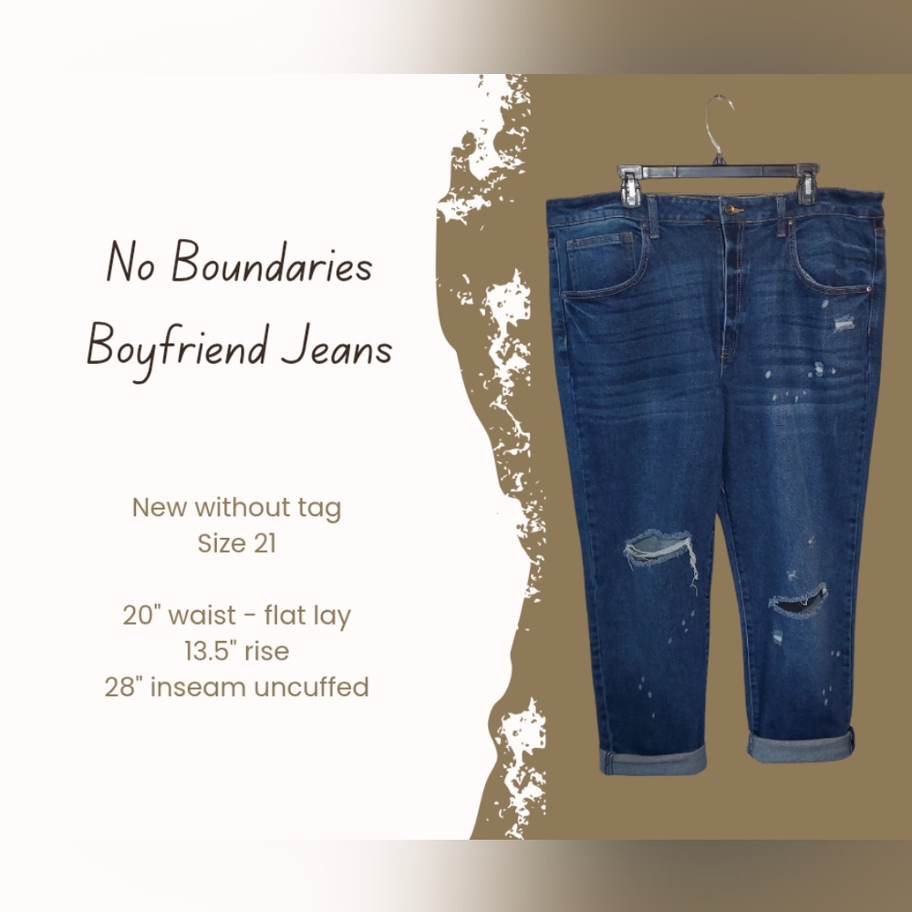 NWOT No Boundaries Dark Boyfriend Jeans Size 21